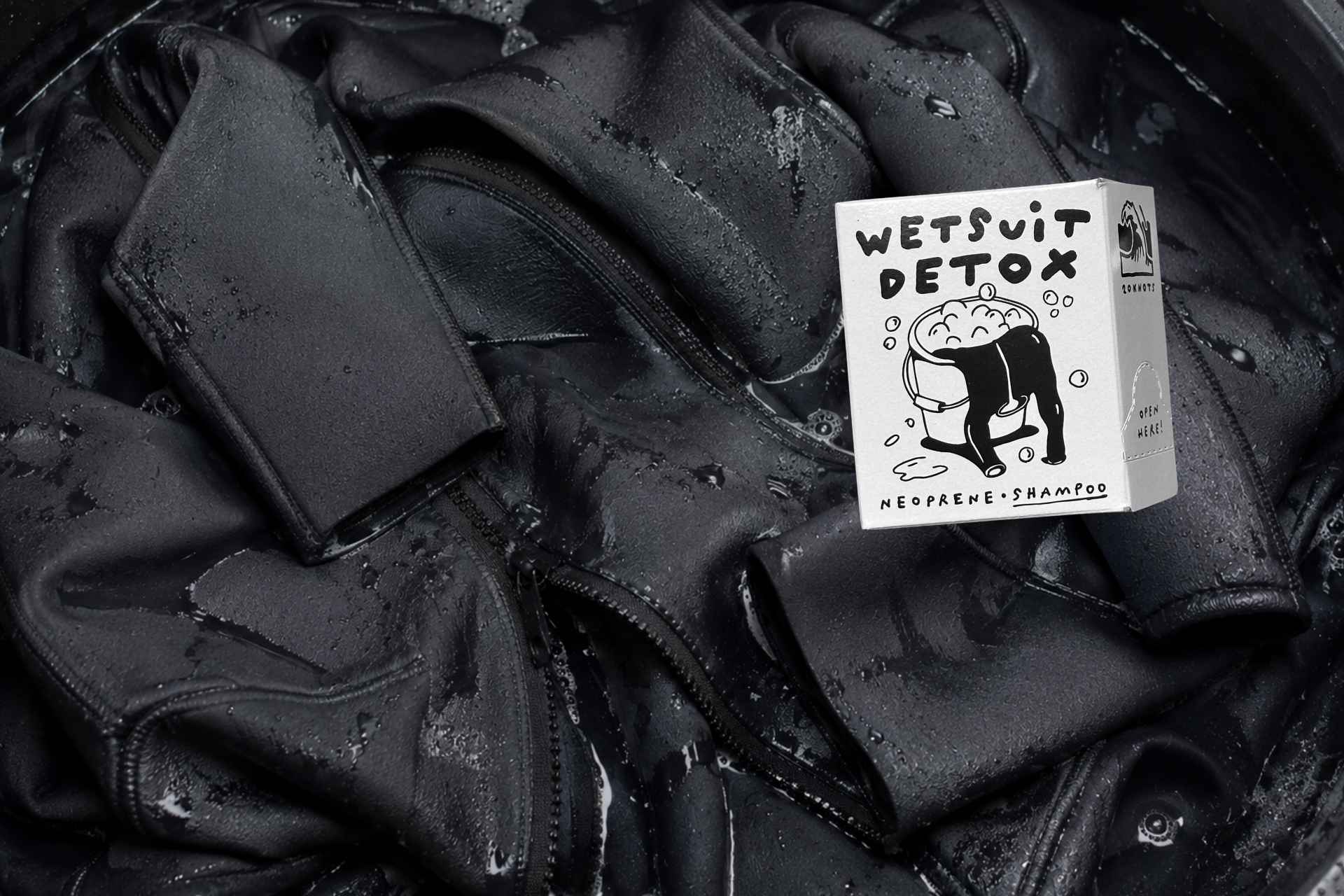 20knots Neopren Waschmittel Wetsuit Detox auf nassen Neoprenanzuegen